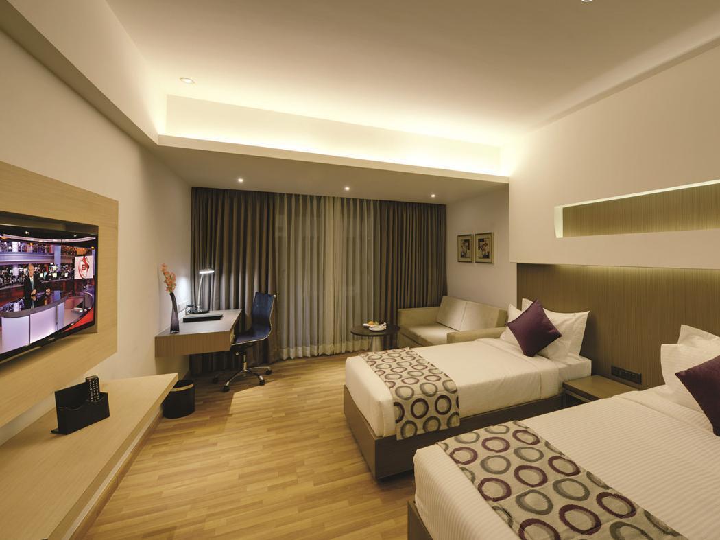 Meritas Picaddle Resort Lonavala Kültér fotó
