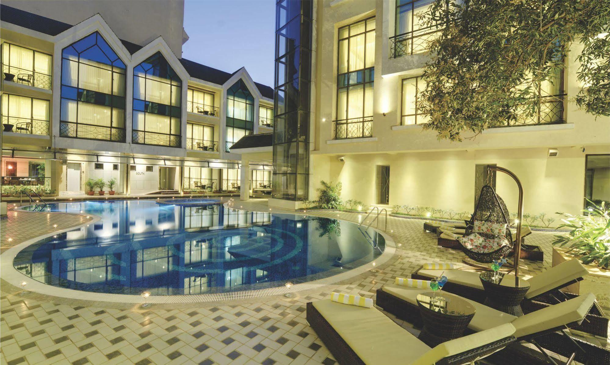 Meritas Picaddle Resort Lonavala Kültér fotó